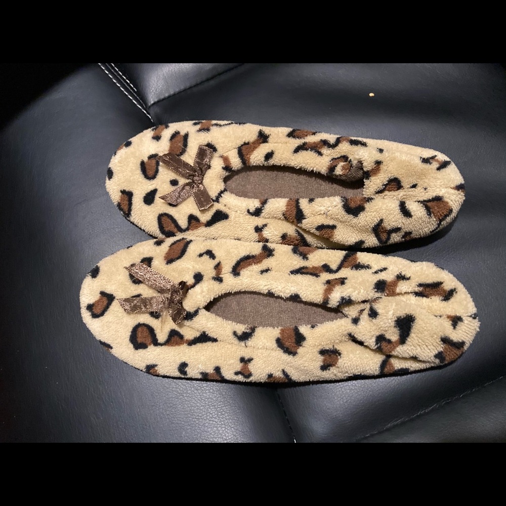 Leopard sock slippers